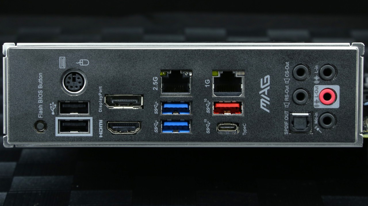平均超频体质4.5G 四代之前最适合入手的锐龙CPU