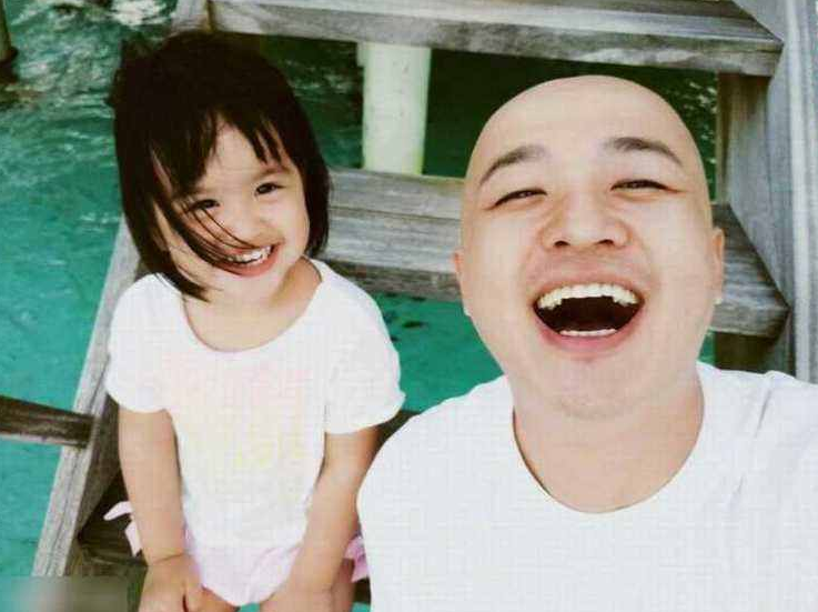 包贝尔自曝打过女儿一巴掌，当说出原因后，网友称赞：真会养孩子