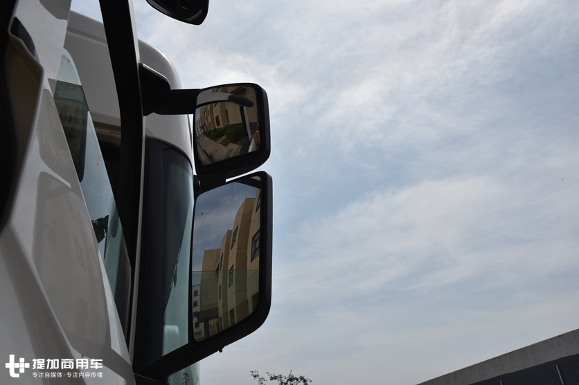 斯堪尼亚的国六入门车型,特别适合快递运输,据说