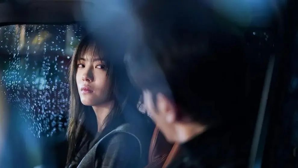 “裸露”成风，中国男明星的衣服，也该一件一