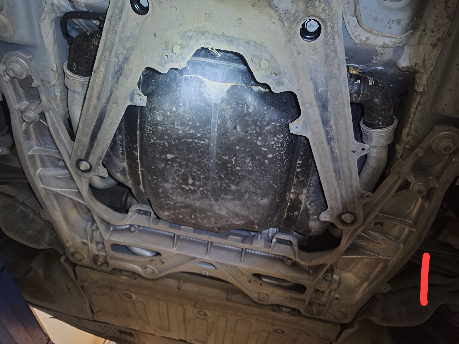 初檢“精品”，復檢卻成了“泡水車”二手車檢測亂象何時休？
