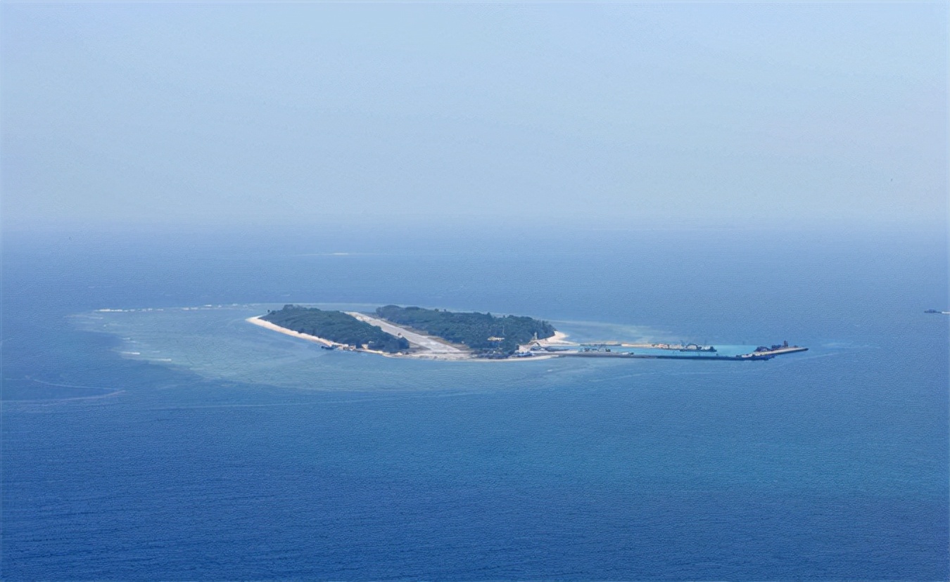 �ڶ��Һ�ĸ�º���ӡ���־����Լ����ˣ��ܵ��Ϻ���Խ�Ͼ��о���