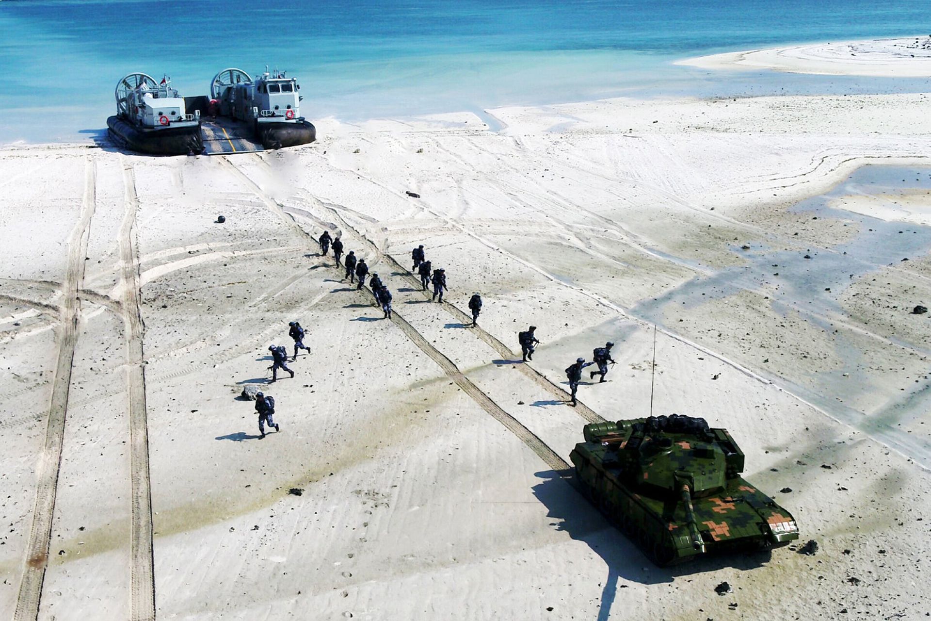 �ҹ��ܱ߾���ȫ�����£��������İ��Ȼ����ҹ����޿���Ψ��ȫ����ս