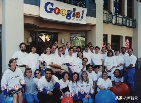 谷歌的20岁有点焦头烂额，40图看透20年