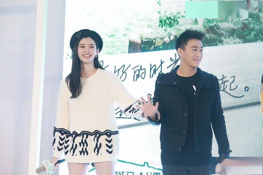 娱乐圈不被看好的4对姐弟恋，最大年龄差16岁，嫁给谁真的不一样