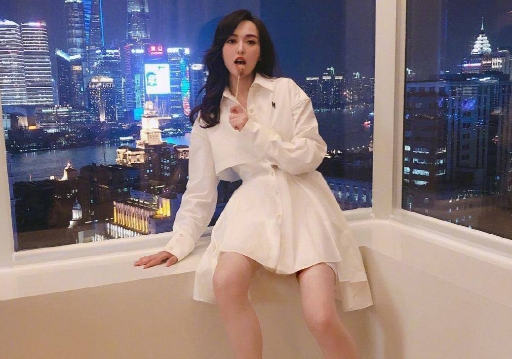 唐嫣新剧花絮首曝光，拍摄期间并未发福，力破“剧组养胎”传闻