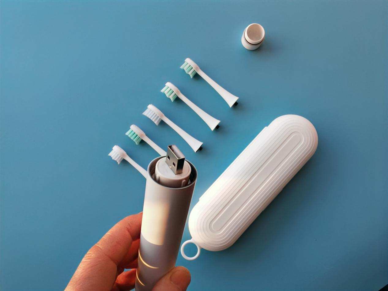 100天续航还送6个刷头，给我一个不选同同家T9U的理由？