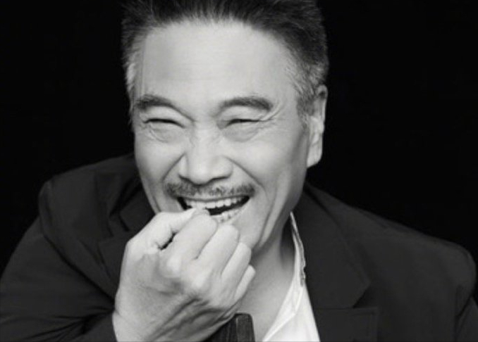 吴孟达生前责任心太强，三个家庭五个子女，为养家拼命拍戏