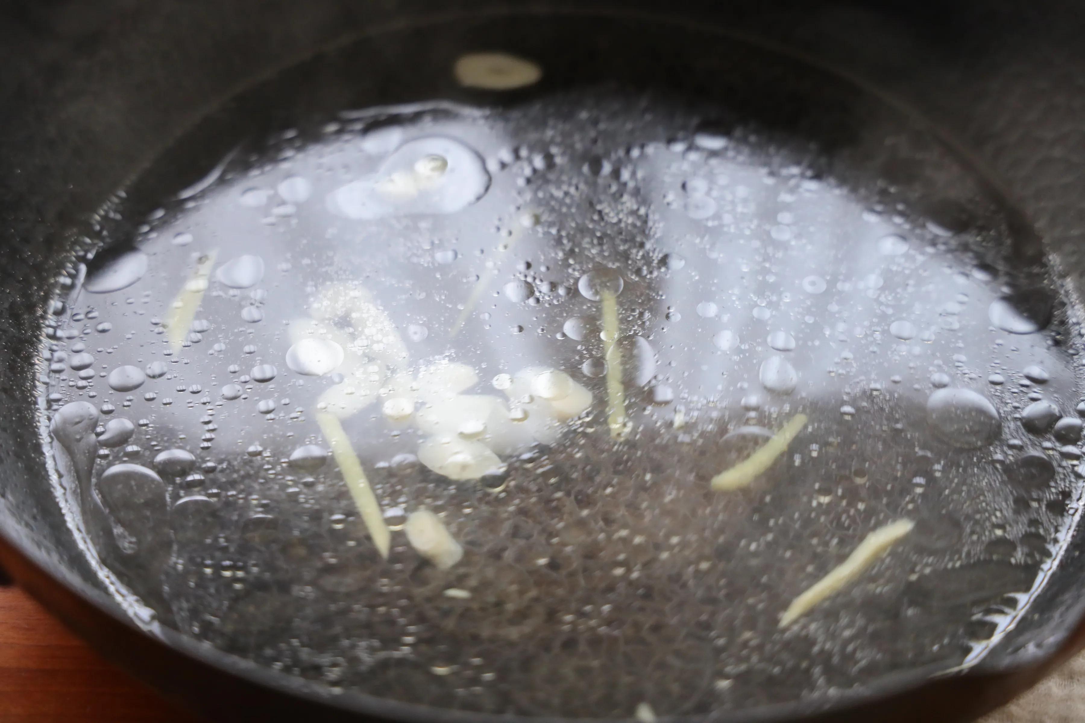 入秋后，我家常喝这碗汤，营养丰富，鲜美解馋，家有孩子更爱喝