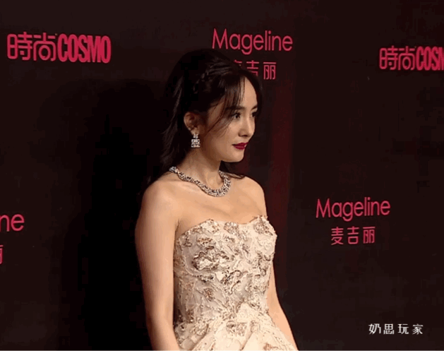 cosmo时尚盛典，刘诗诗最佳，乔欣穿最少，吴昕出