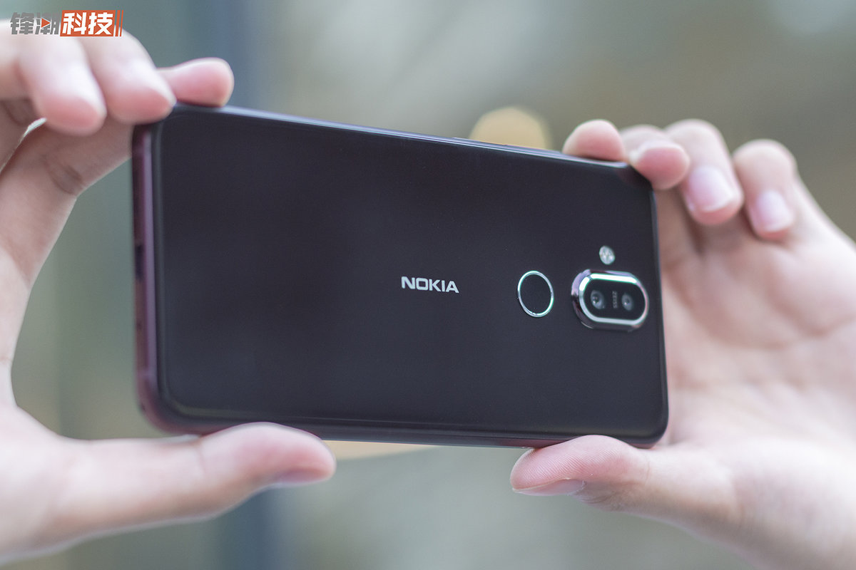 卡尔蔡司扶持的照相轻旗舰级：Nokia X7暮夜红图赏