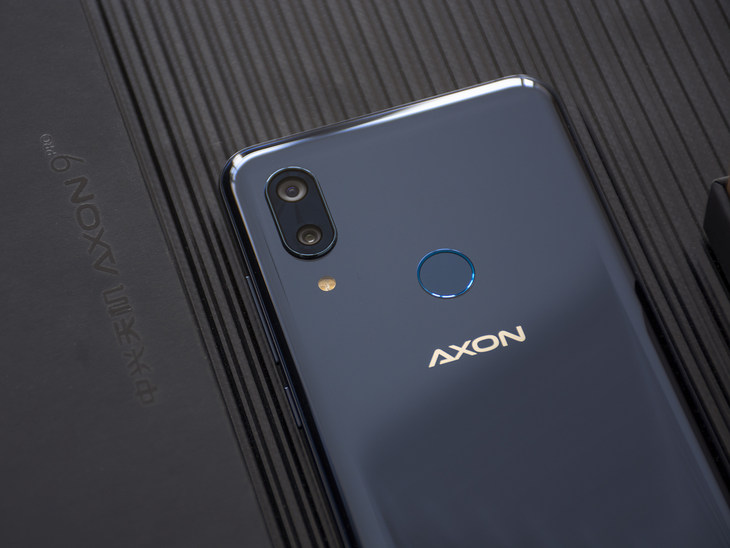 “最佳视觉手机” 中兴天机Axon9 Pro全面评测