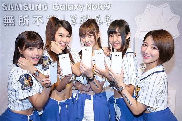 三星Galaxy Note9“初嫩白”真机现身