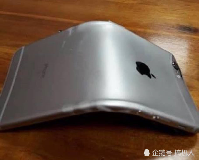 iPhone 6S 仅卖67元却没有人敢买？网民吐槽：真实折叠屏