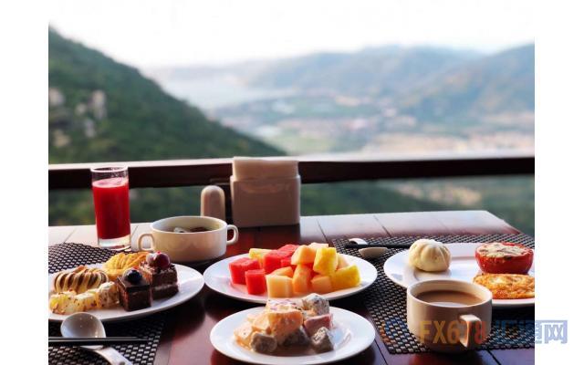 7月7日财经早餐：风险资产大涨，美元承压，黄金