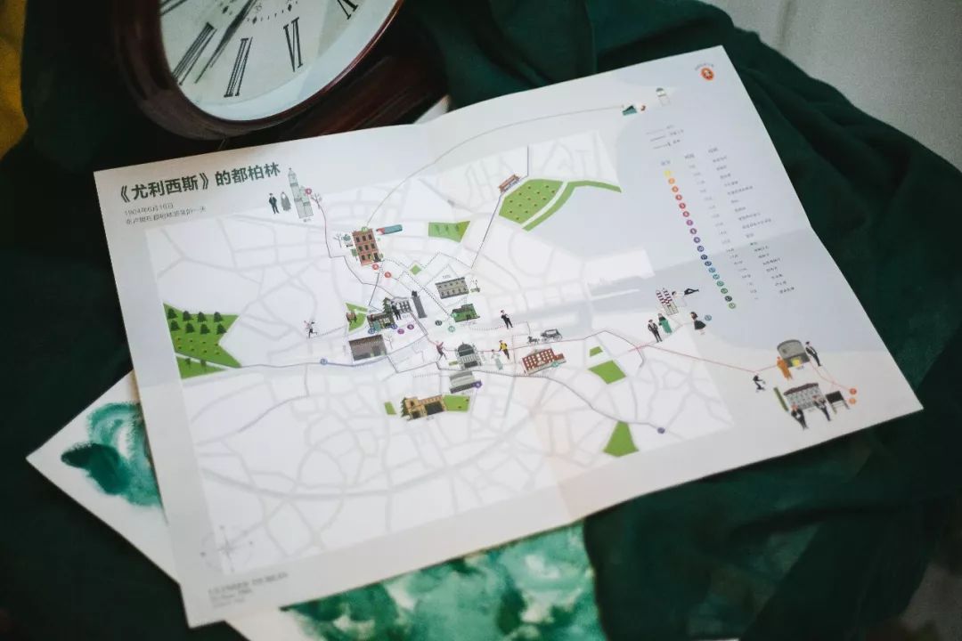 福利|世界上只有不到35个人读懂的奇书,你想挑战一下吗?