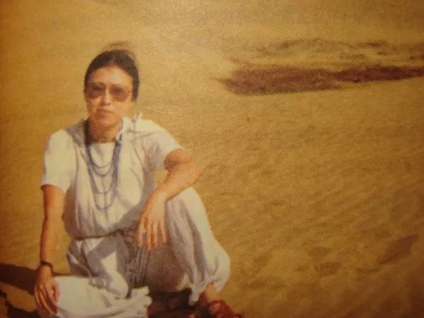 三毛：这个传奇的女子，其实你不认识她