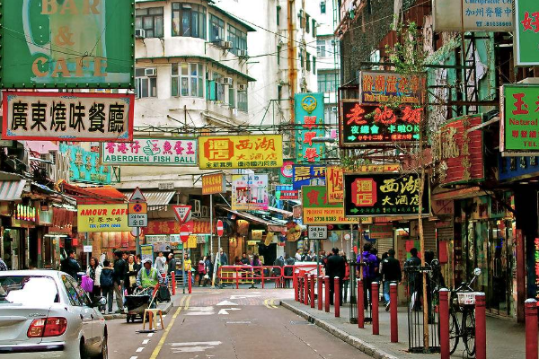 香港购物哪里好 香港购物全攻略（香港购物攻略必买清单(三篇)）-第2张图片-潮百科