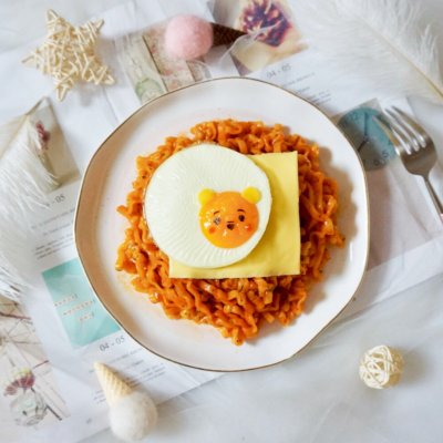 Exceed simple the dimension Buddhist nun of good taste Zhi of Xiong Taiyang egg person turkey face, glance meet! 