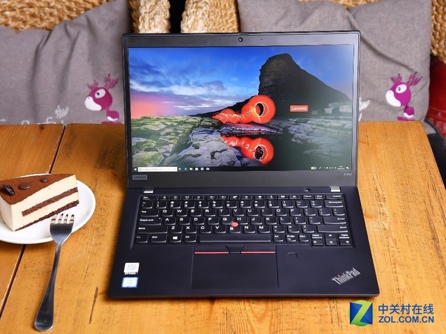 ThinkPad X390 4G版全球首测：全时在线商务利器