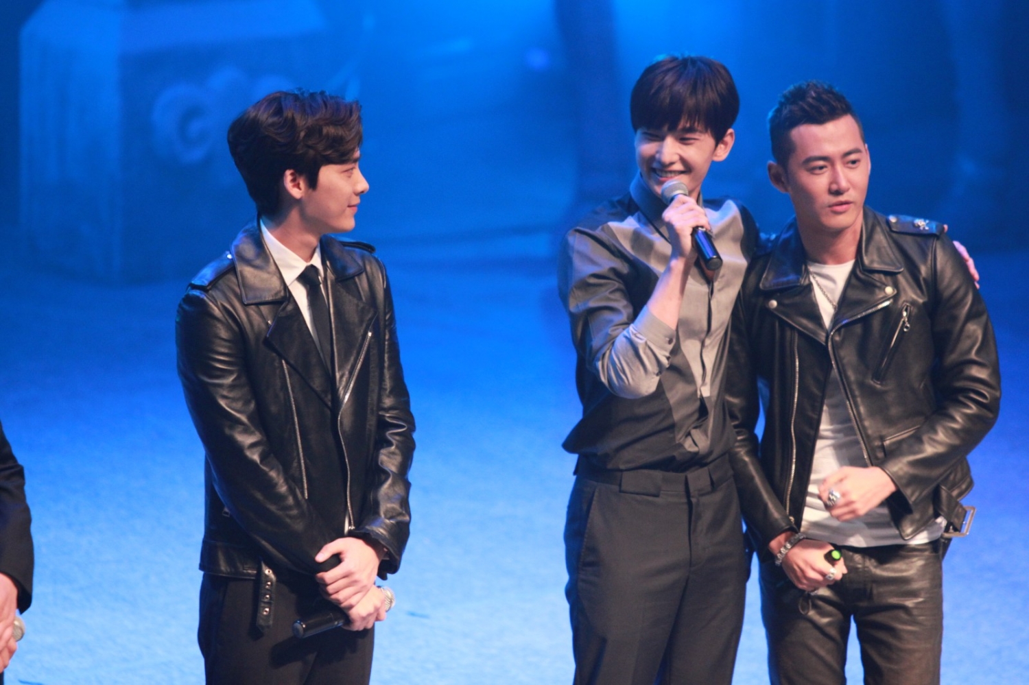 200611 那年今日｜《盗墓笔记》北京发布会 天真无