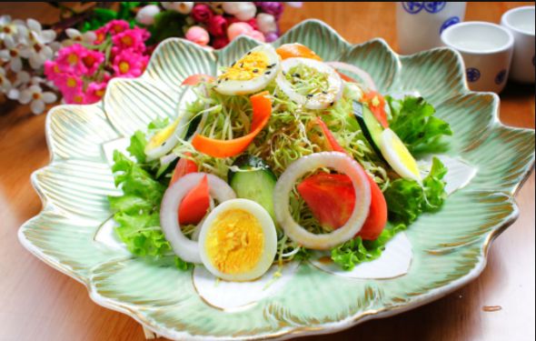 Come, lift up or let down with a rope is enough your appetite! 