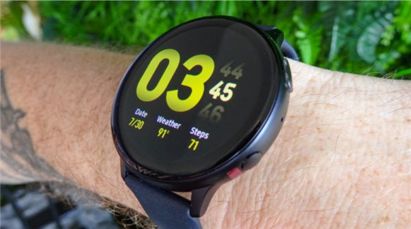 Galaxy Watch Active 2大比拼Apple Watch 4：到底哪种合适你？