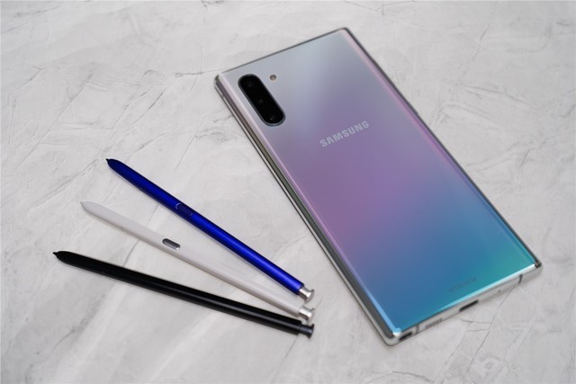 为这次“缩水”叫好 三星Galaxy Note10上手体验