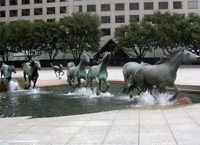世界上最独特的30个雕塑，见过一个都算你牛
