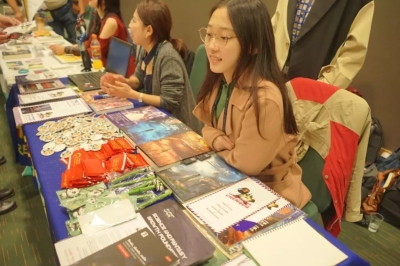 More Than Panda! Dublin of Chengdu Shen Huanzhi acts