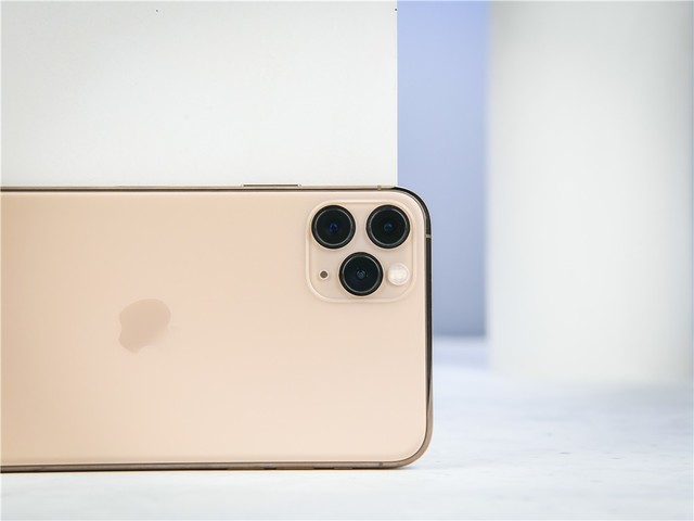 iPhone 11系列评测：多一颗镜头带来了这些快乐