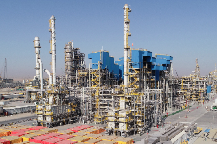 中东最大炼油厂主装置建成，中石化承建