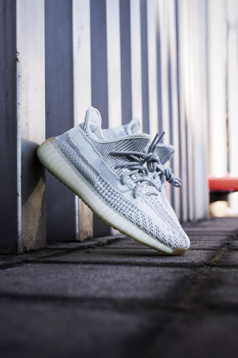 氧化天使 Yeezy 350 V2 抢先开箱！尺码选择要注意