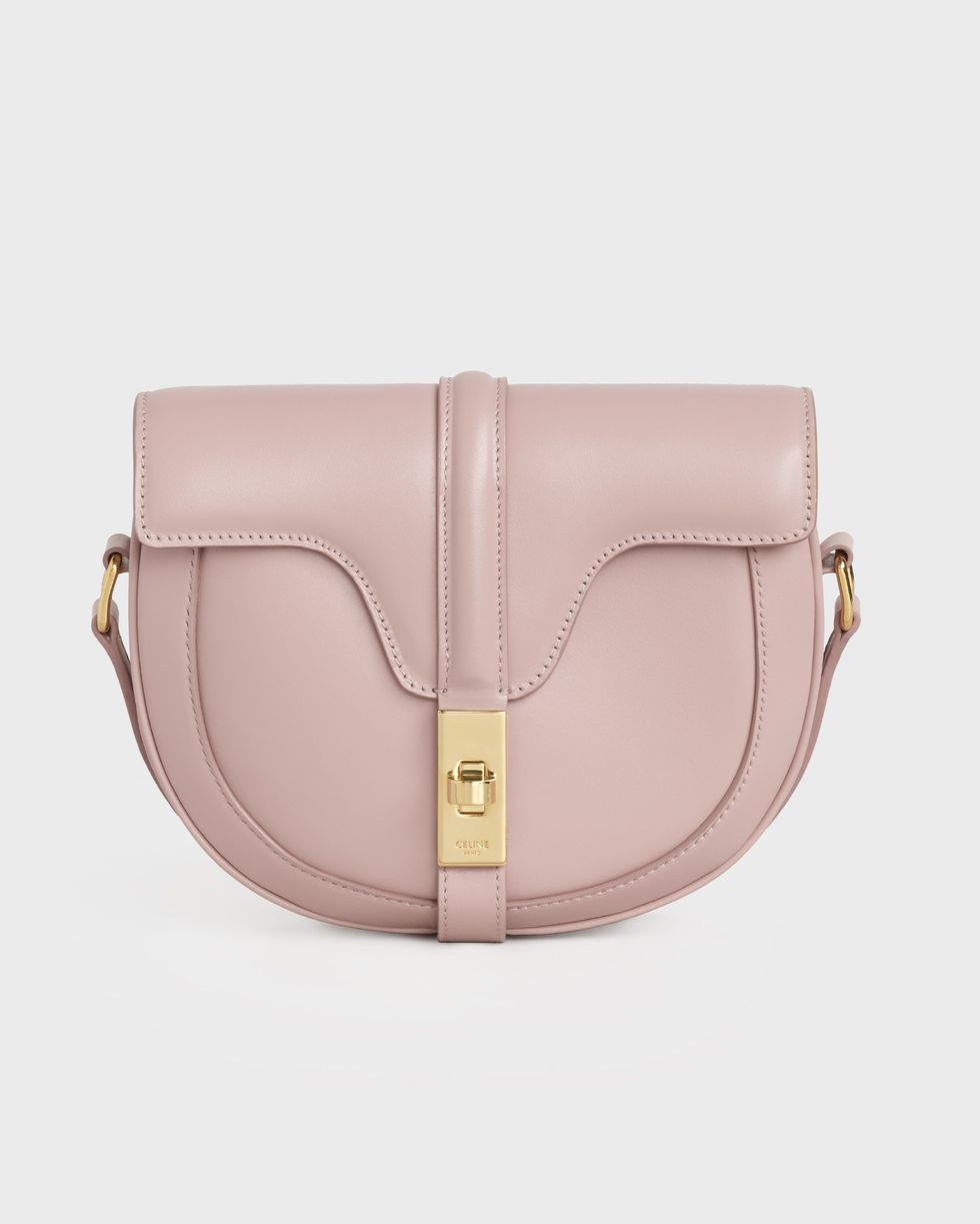 女朋友|情人节礼物给女朋友送什么礼物好 女友礼物清单我们帮你准备好了