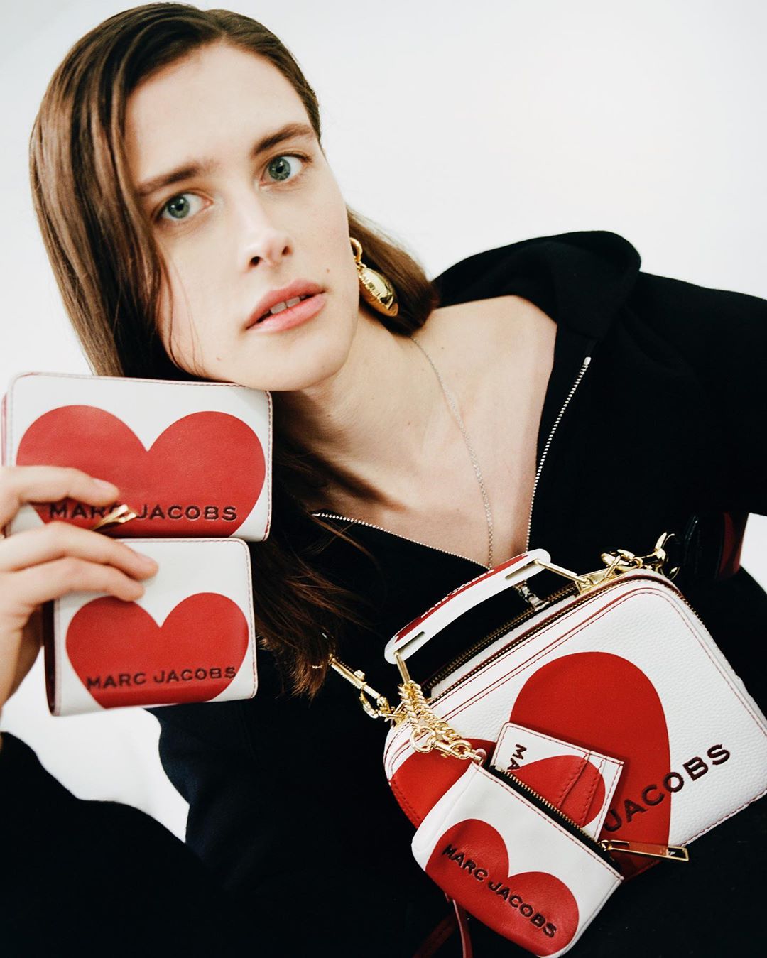 女朋友|情人节礼物给女朋友送什么礼物好 女友礼物清单我们帮你准备好了