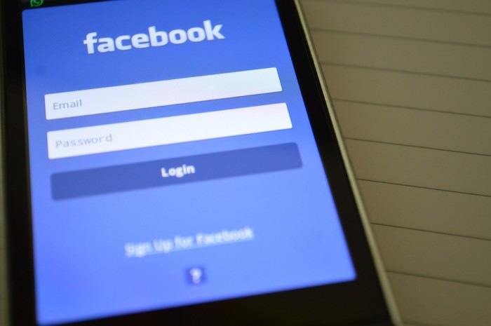 Facebook：公司12月移除了2000多个虚假账号、页面及群组