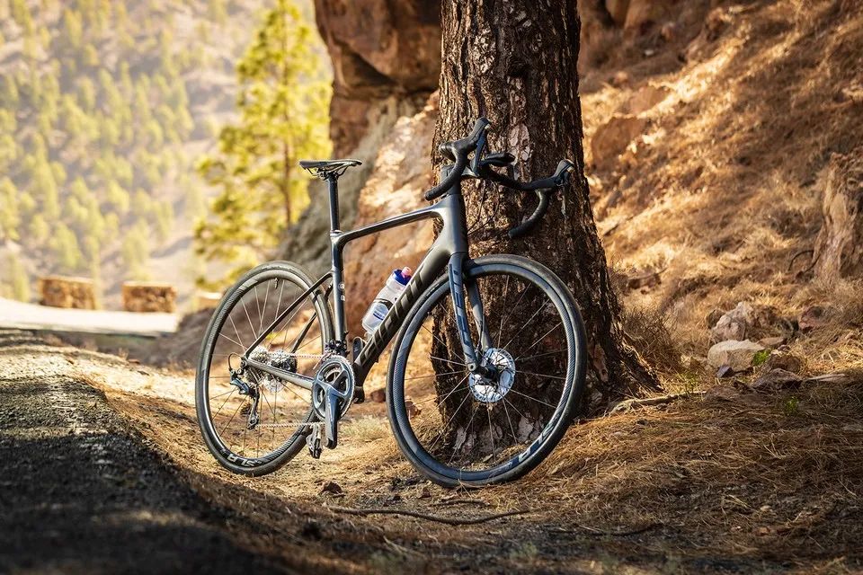 速度快乐兼顾——Giant Defy Adv Pro2测评