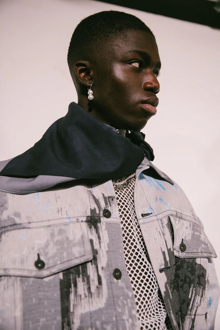 FENG CHEN WANG 大胆、先锋、建筑感和中性