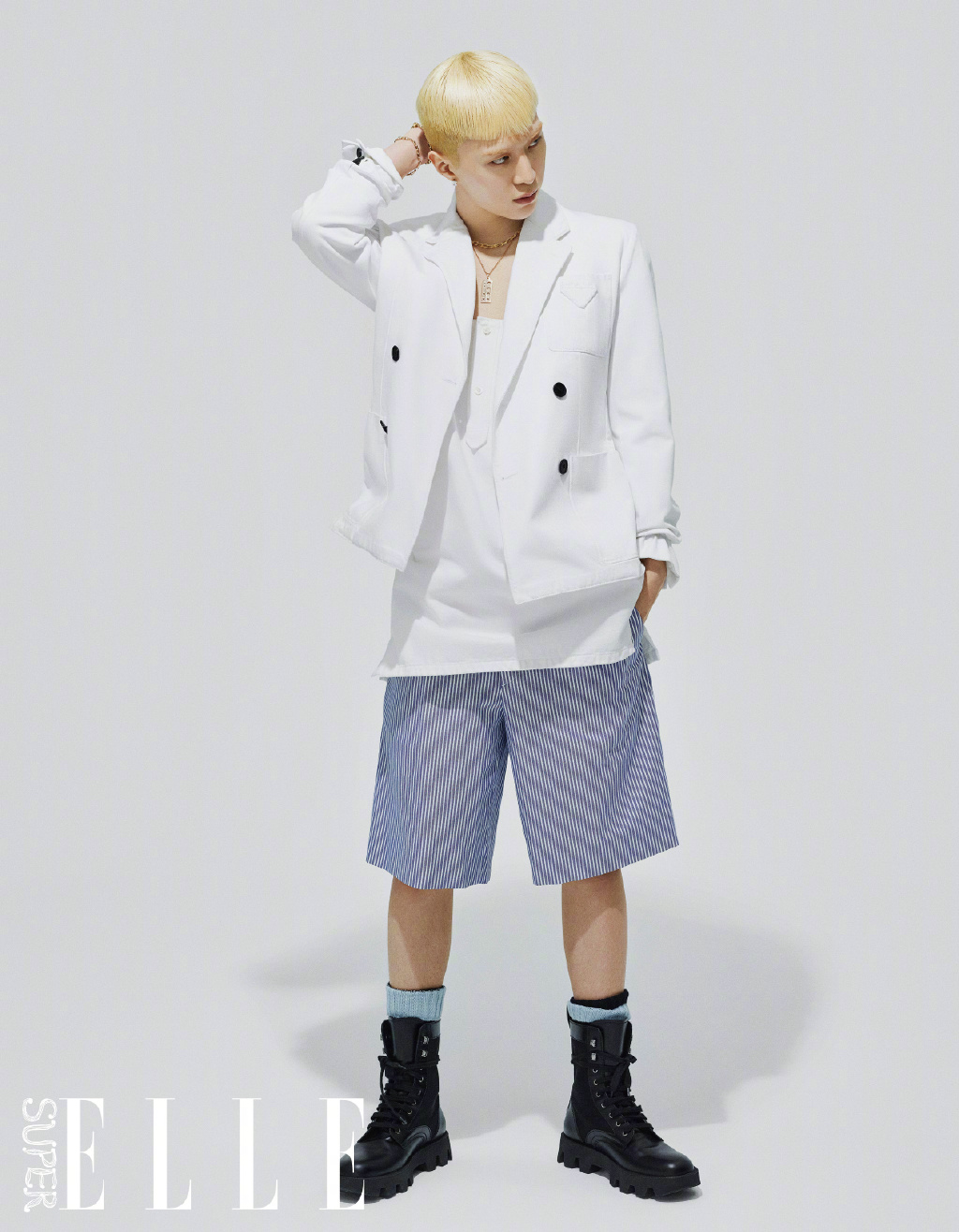 200520 范丞丞《SuperELLE》六月刊大片释出 不受拘束