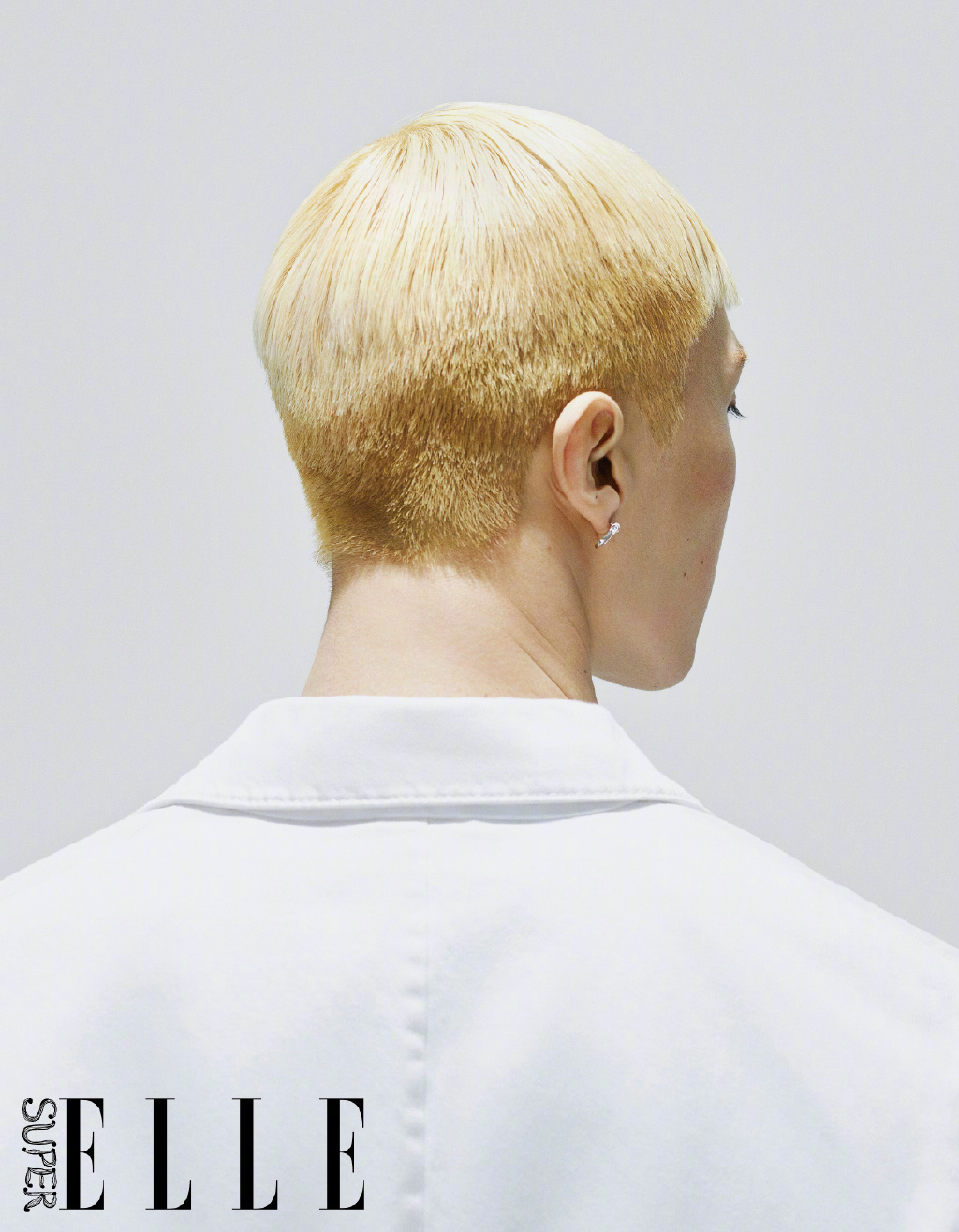 200520 范丞丞《SuperELLE》六月刊大片释出 不受拘束