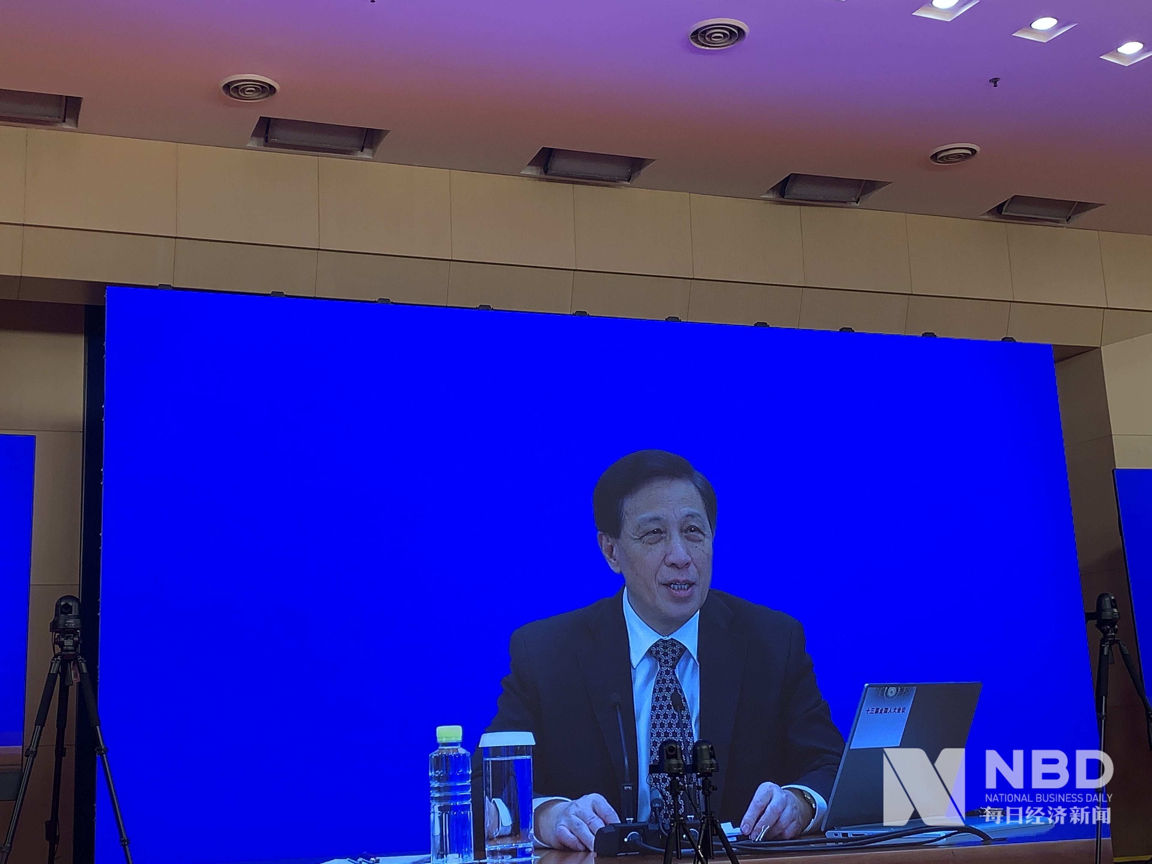 两会日记：换种方式，参加一场干货满满的发布