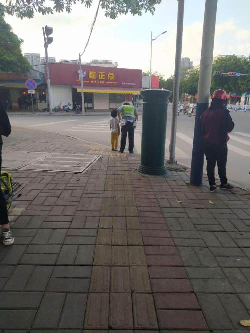为北海交警点个赞