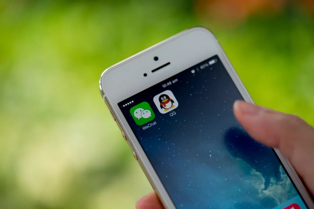 夫妻之间工资条算隐私吗？微信账号能继承吗…