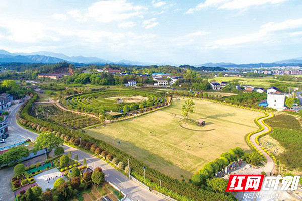 沿着长沙高速去旅行 六一带娃自驾去这些小众景