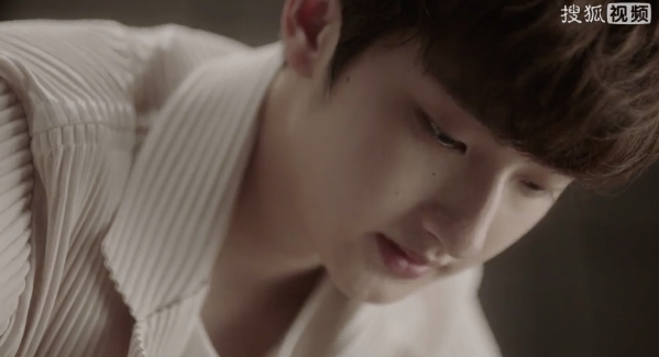 成功引起了我的注意，刘特简直就是的“年下霸