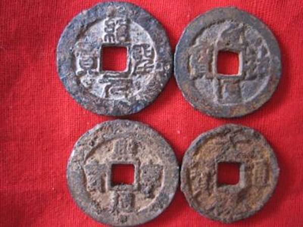 决裂的帝国：晚明在辽东的白银战争