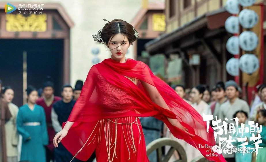 赵露思晋级95后小花代表丨女演员的爆款角色启示