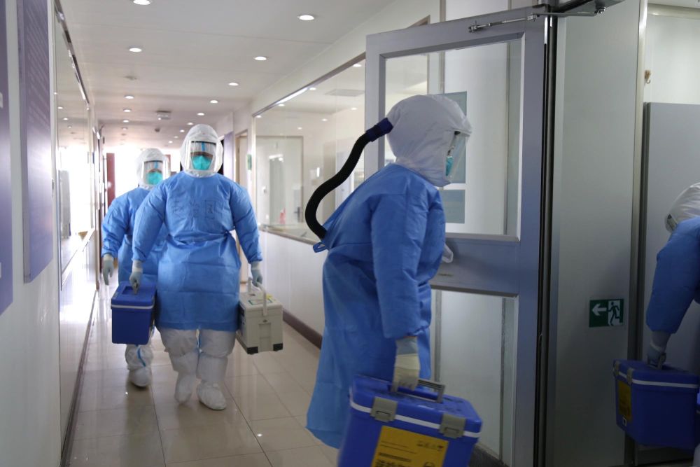 呼和浩特海关：筑牢疫情防线 守护生命安全