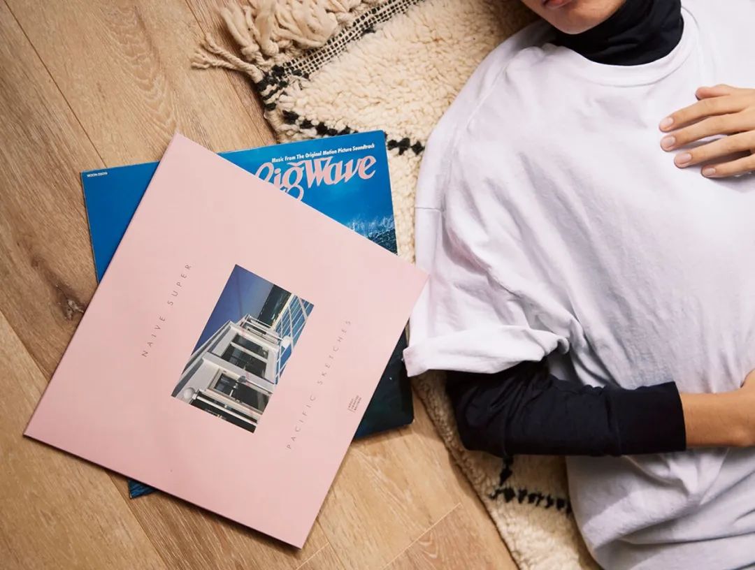 100块和1000块的白T恤，区别在哪？