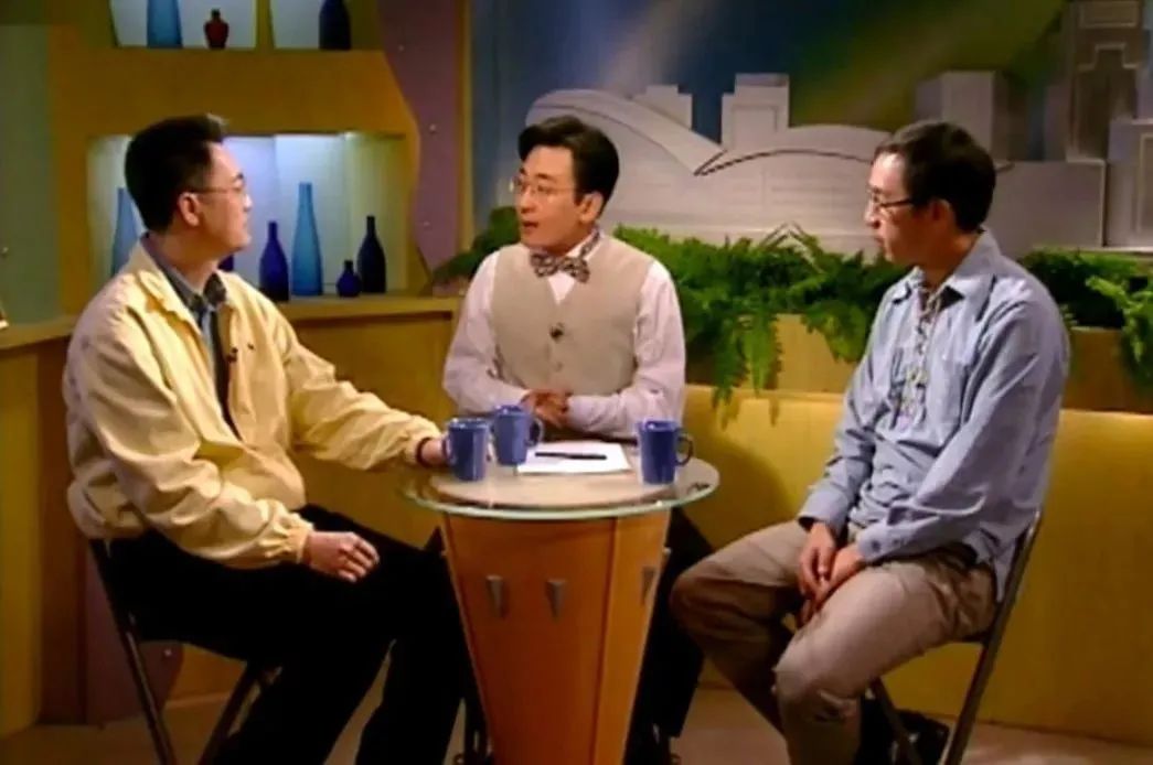 从让人说话到生存空间狭小：沦为时代祭品的访谈节目